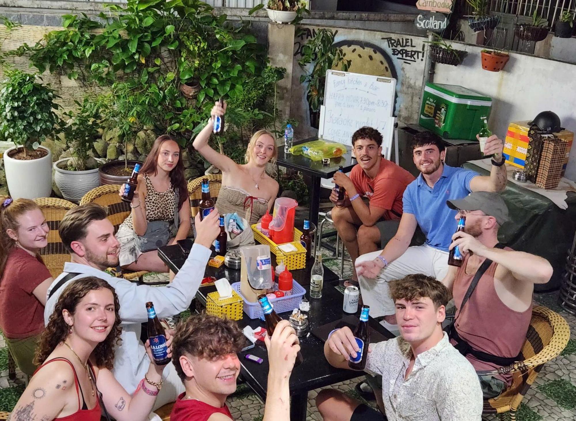 Ha Long Fancy Hostel With Vegetarian And Vegan Restaurant Ngoại thất bức ảnh