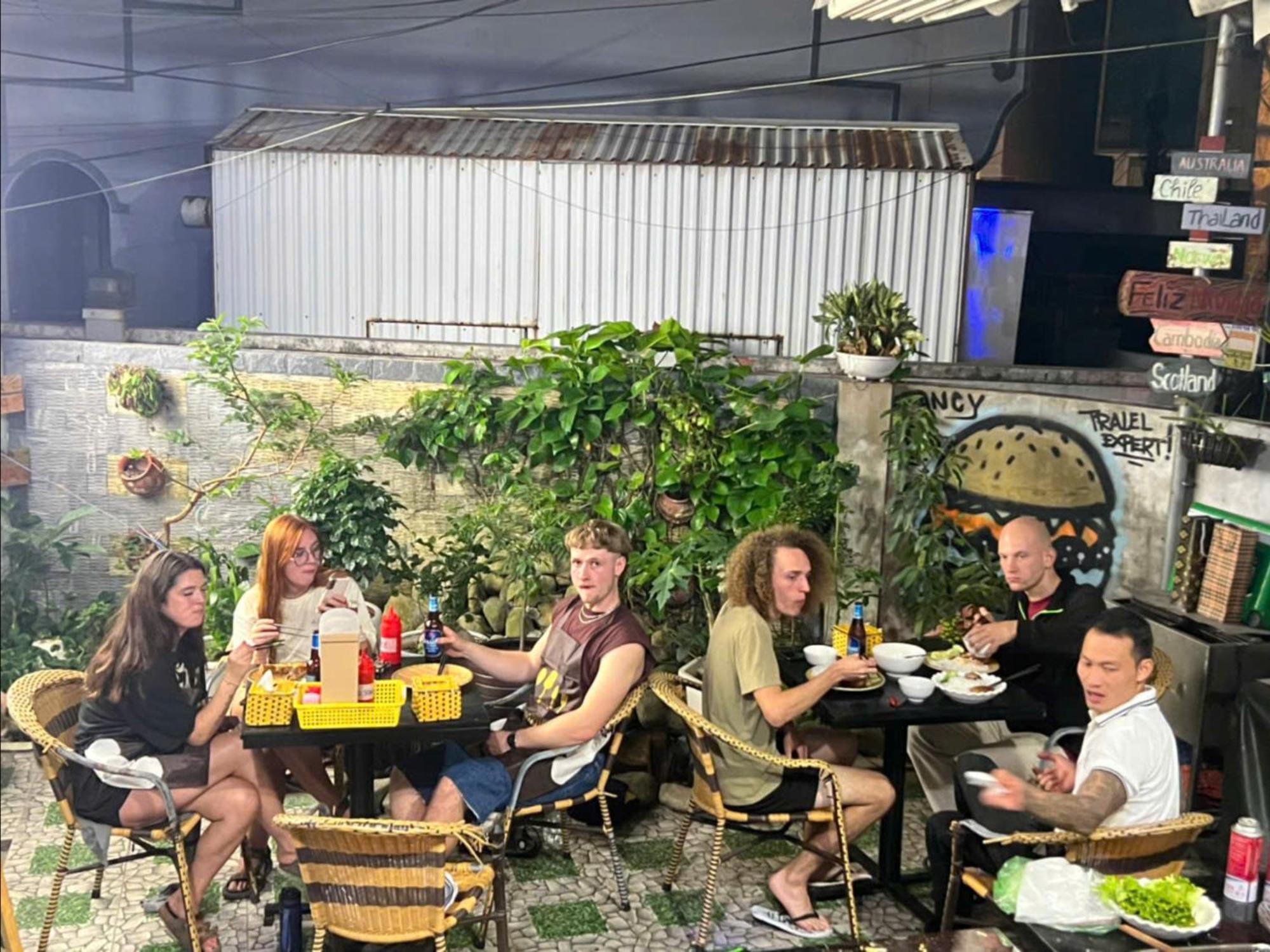 Ha Long Fancy Hostel With Vegetarian And Vegan Restaurant Ngoại thất bức ảnh